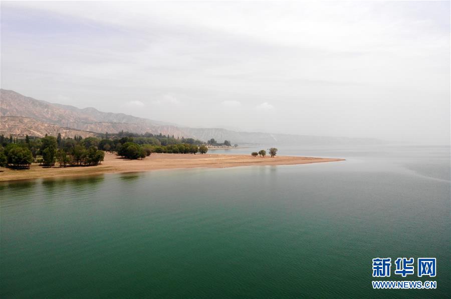 （美丽中国）（2）甘肃：黄河三峡风景如画