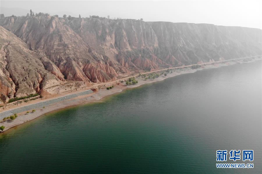 （美丽中国）（7）甘肃：黄河三峡风景如画